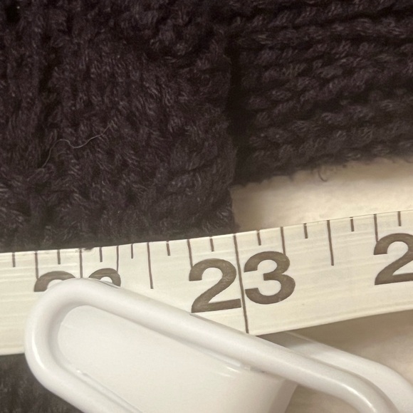 Black Sweater with Cable Knit Design - Picture 9 of 9